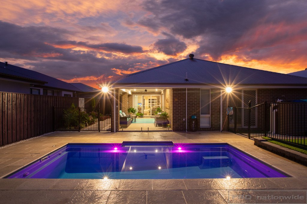 92 Emperor Parade CHISHOLM 3