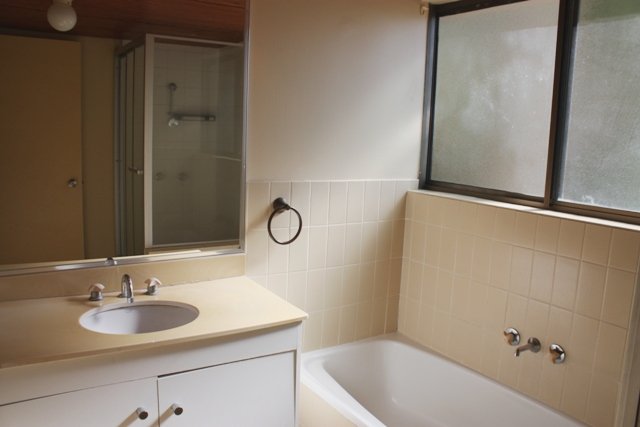 9/2 Eshelby Drive CANNONVALE 6