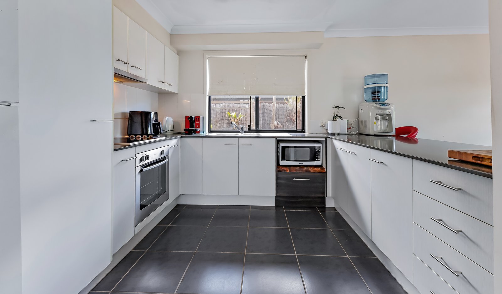 92 Fairweather Road CANNONVALE 3