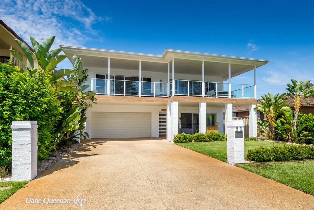 92 Foreshore Drive SALAMANDER BAY 1