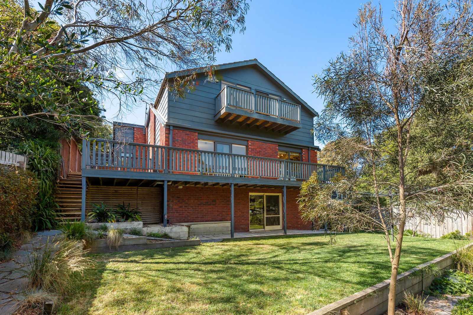 Real Estate and Property in 92 Fraser Crescent, Ocean Grove, VIC