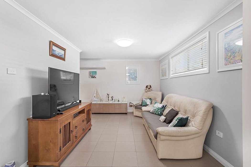92 Gould Drive LEMON TREE PASSAGE 6