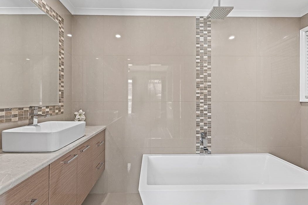 92 Gould Drive LEMON TREE PASSAGE 10