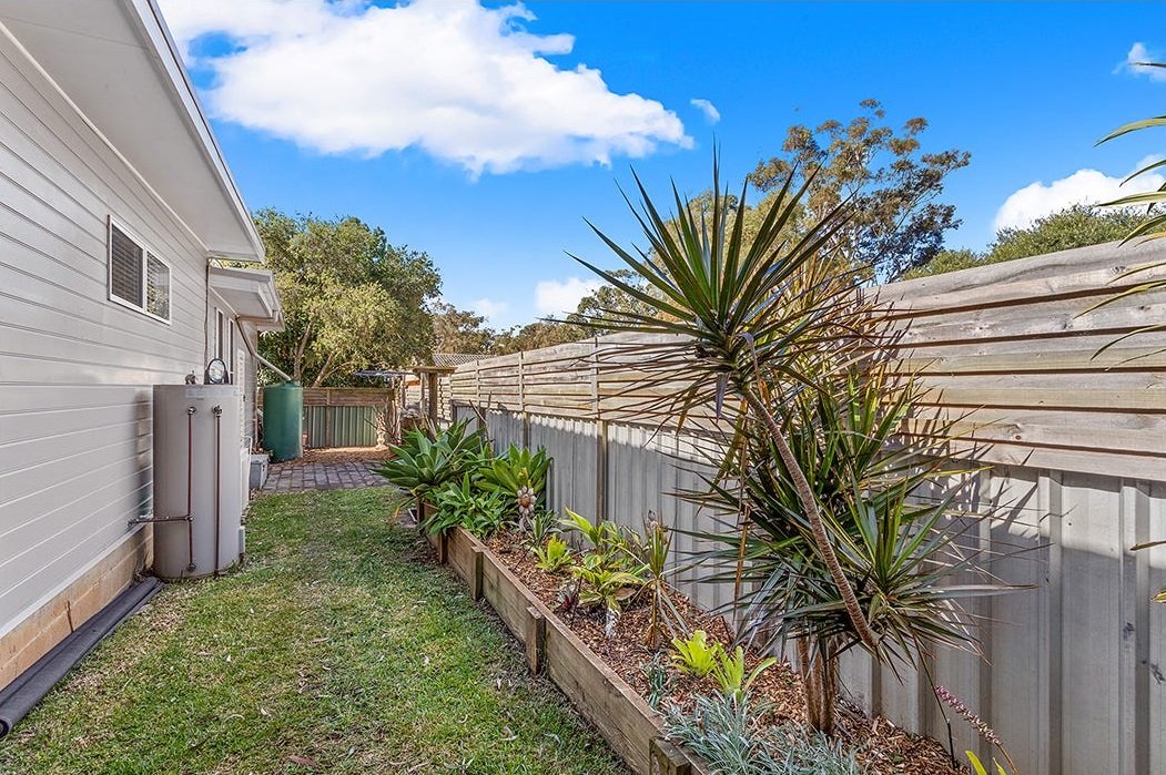 92 Gould Drive LEMON TREE PASSAGE 21
