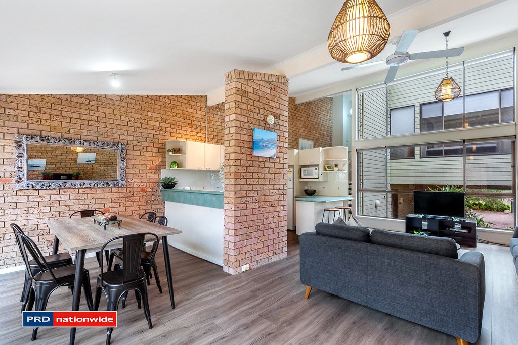 9/2 Gowrie Avenue NELSON BAY 7