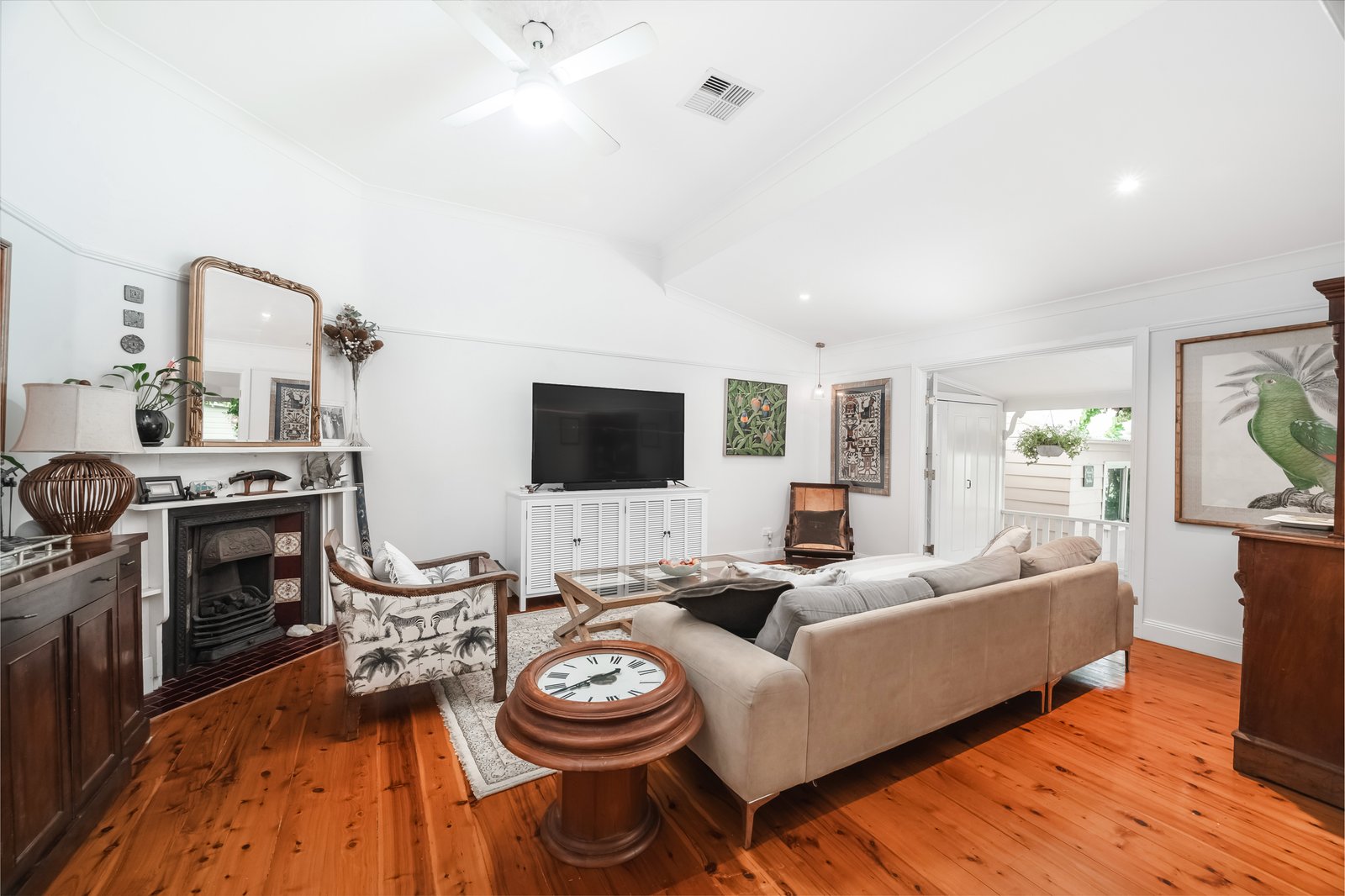 92 High Street MORPETH 6