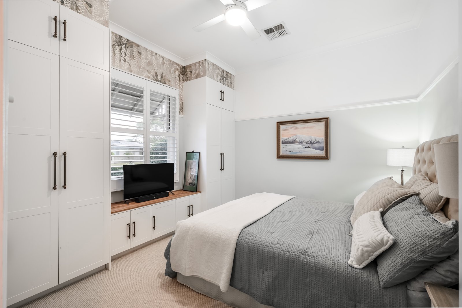 92 High Street MORPETH 11