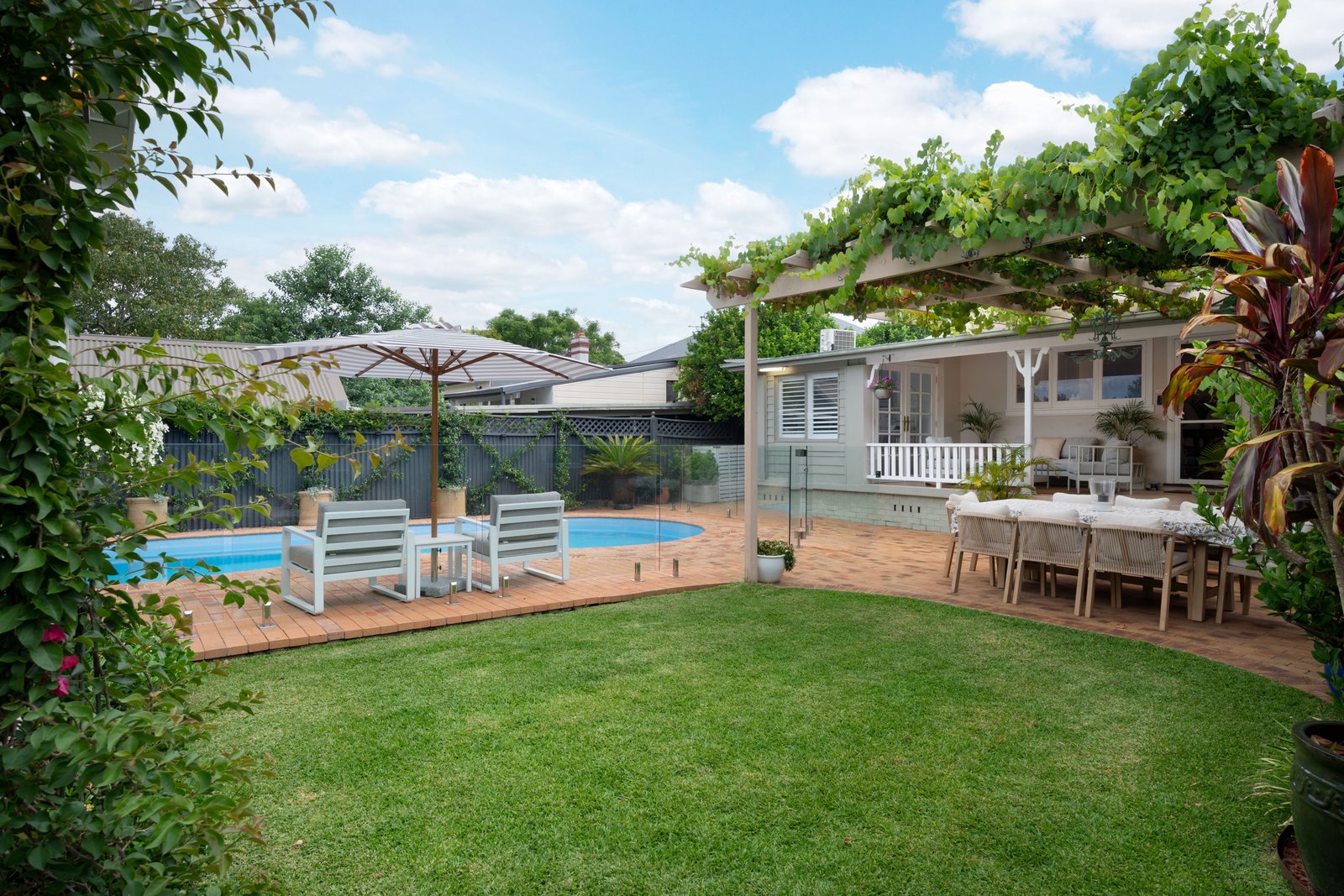 92 High Street MORPETH 24