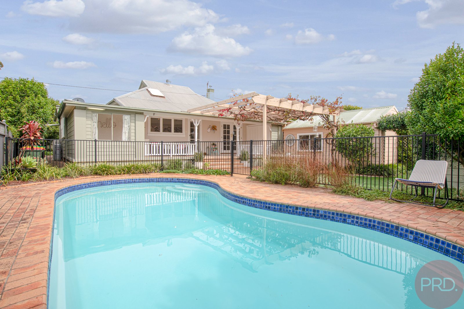 92 High Street MORPETH 28