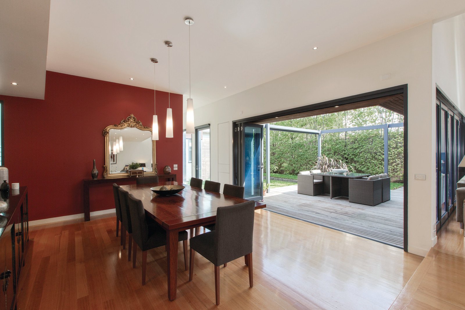 92 Highfield Road, Canterbury, VIC