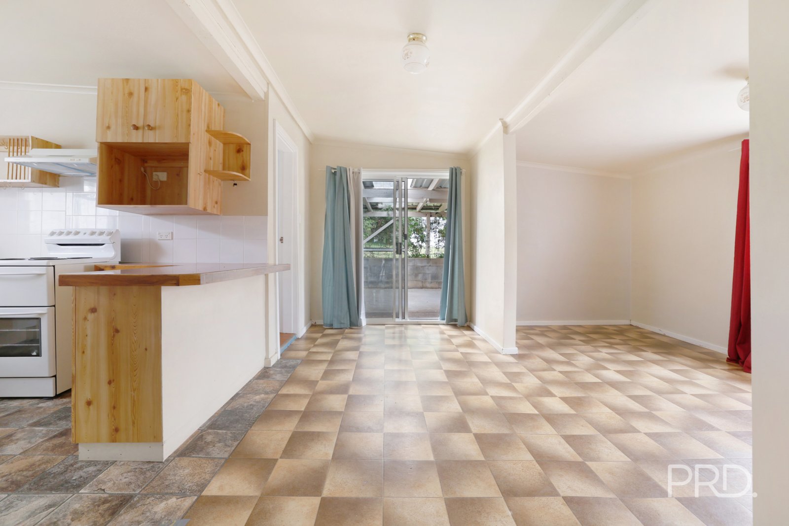 92 Hill Street QUIRINDI 12