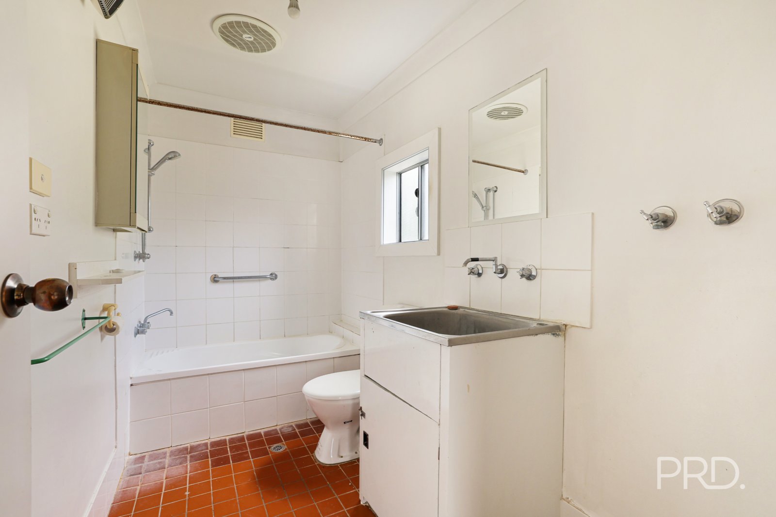 92 Hill Street QUIRINDI 14