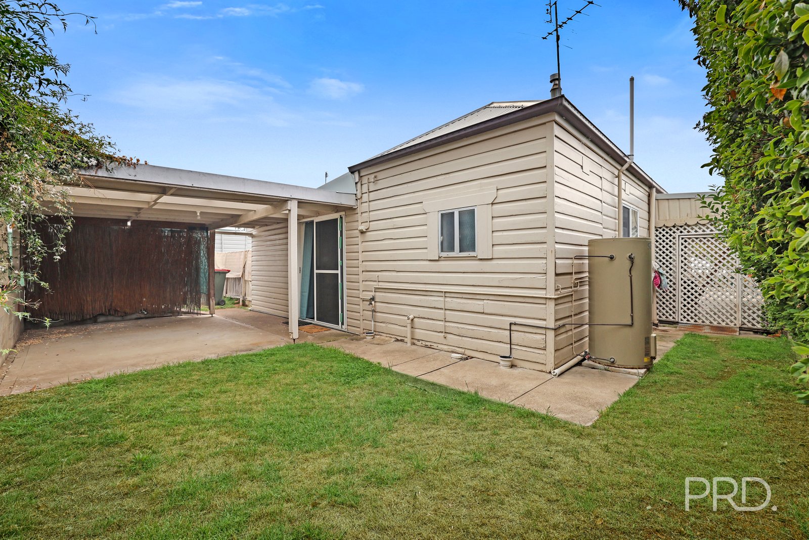 92 Hill Street QUIRINDI 17