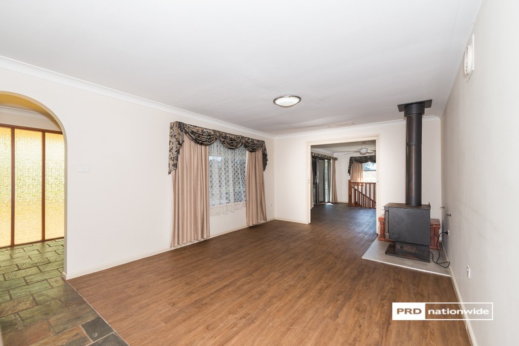 92 Kent Street TAMWORTH 5