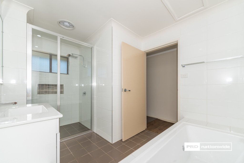 92 Kent Street TAMWORTH 11