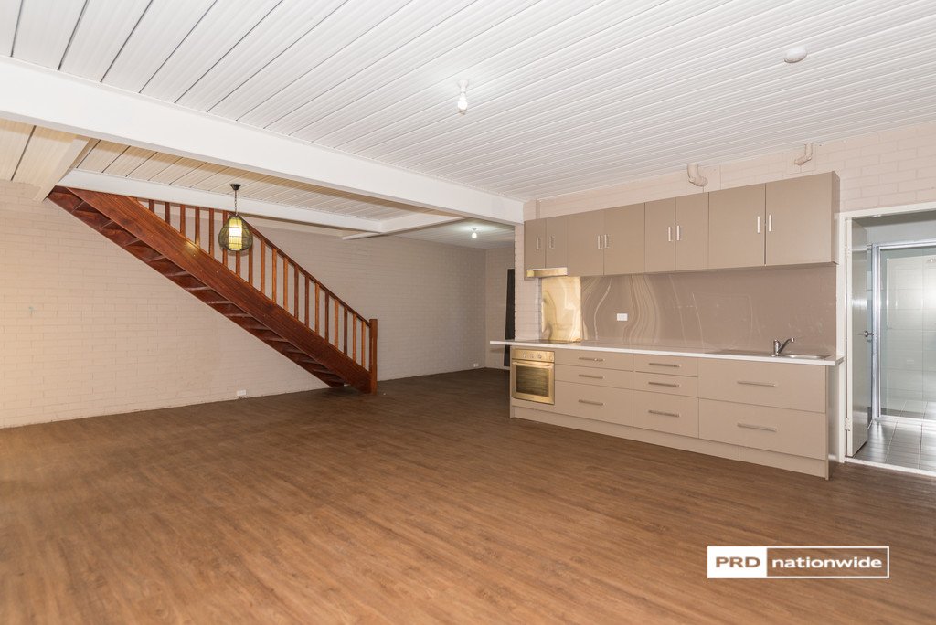 92 Kent Street TAMWORTH 19