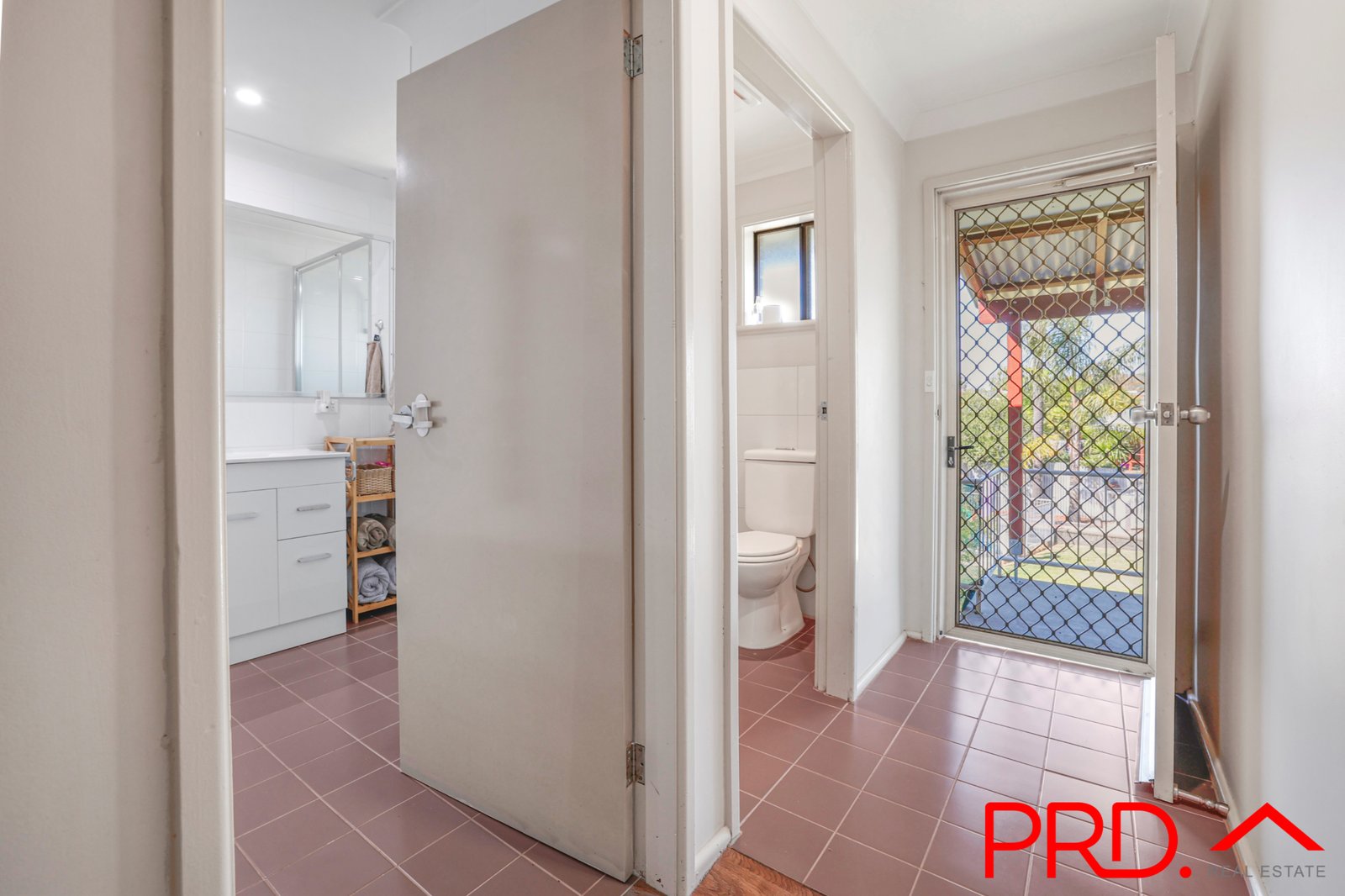 92 Kent Street TAMWORTH 12