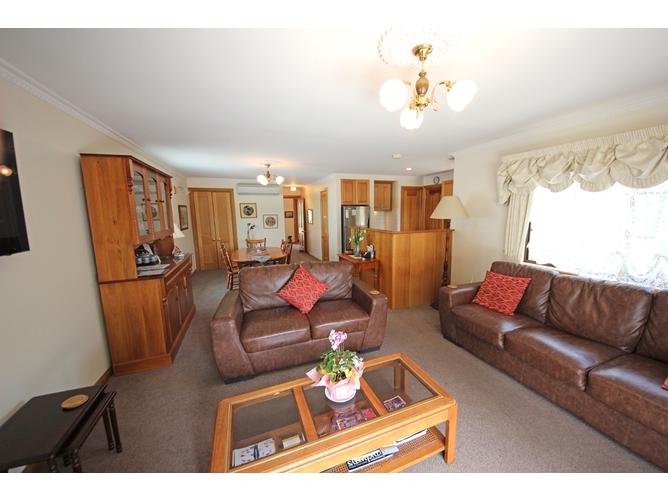 92 Lansdowne Crescent WEST HOBART 3