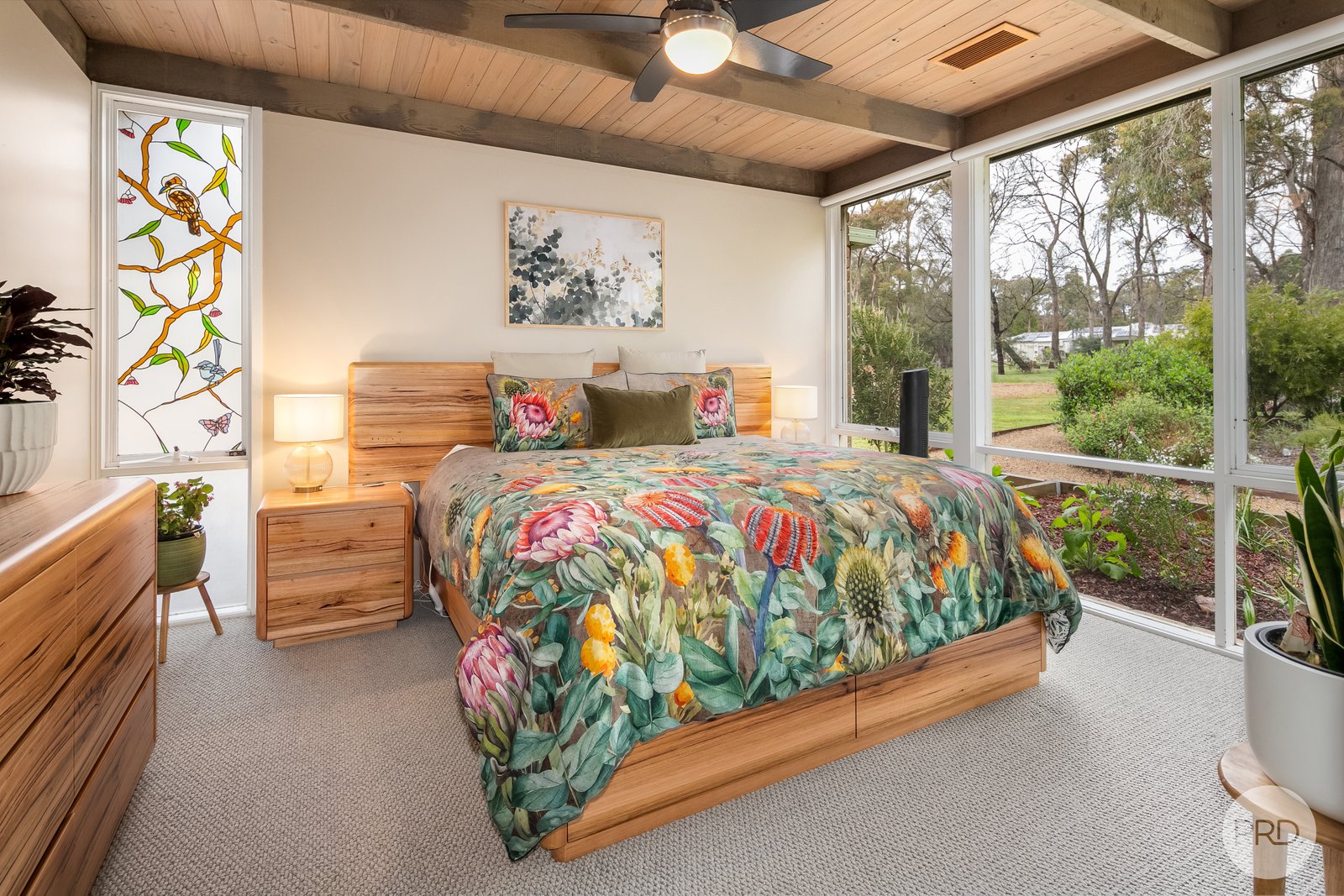 92 Laurence Drive SNAKE VALLEY 8