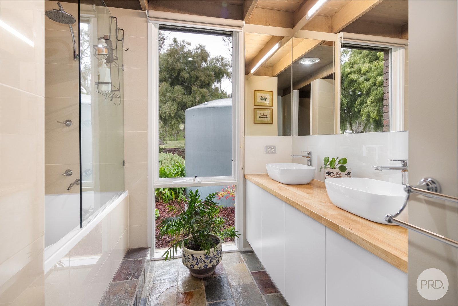 92 Laurence Drive SNAKE VALLEY 11