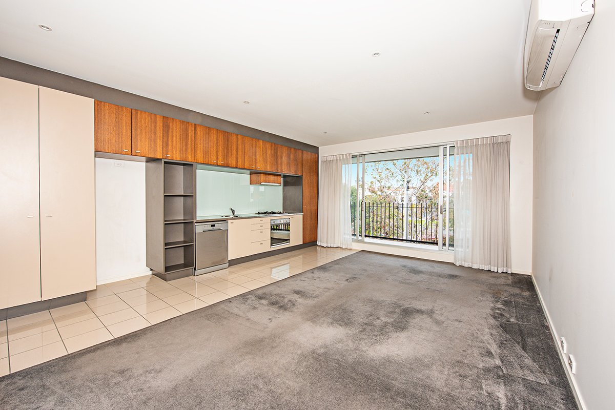 Gallery: 9/2 Maddock Street