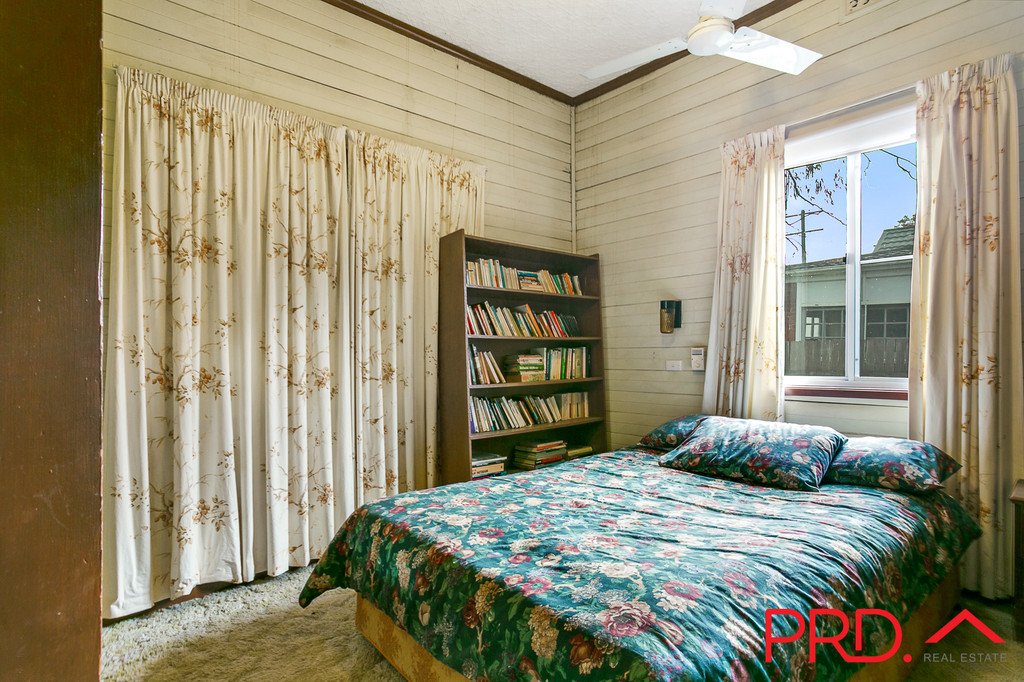 92 Marius Street TAMWORTH 9