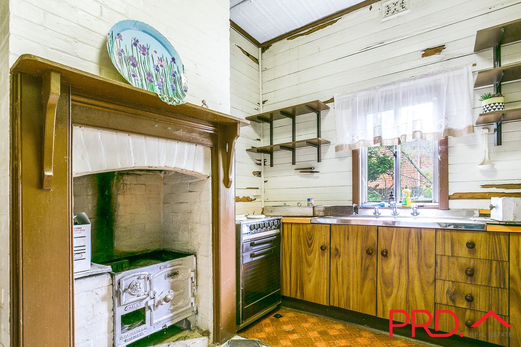 92 Marius Street TAMWORTH 14