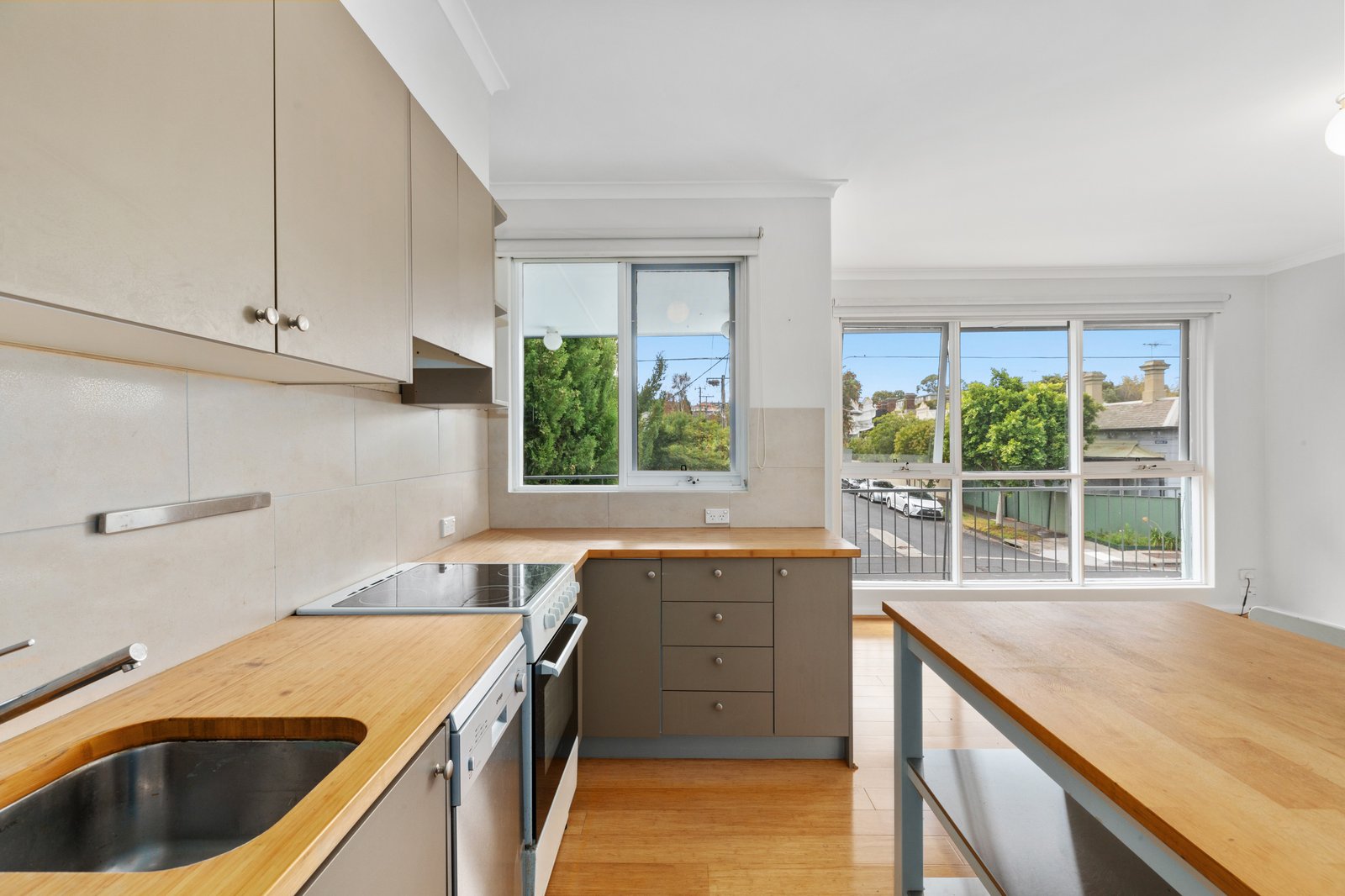 Gallery: 9/2 Marriott Street