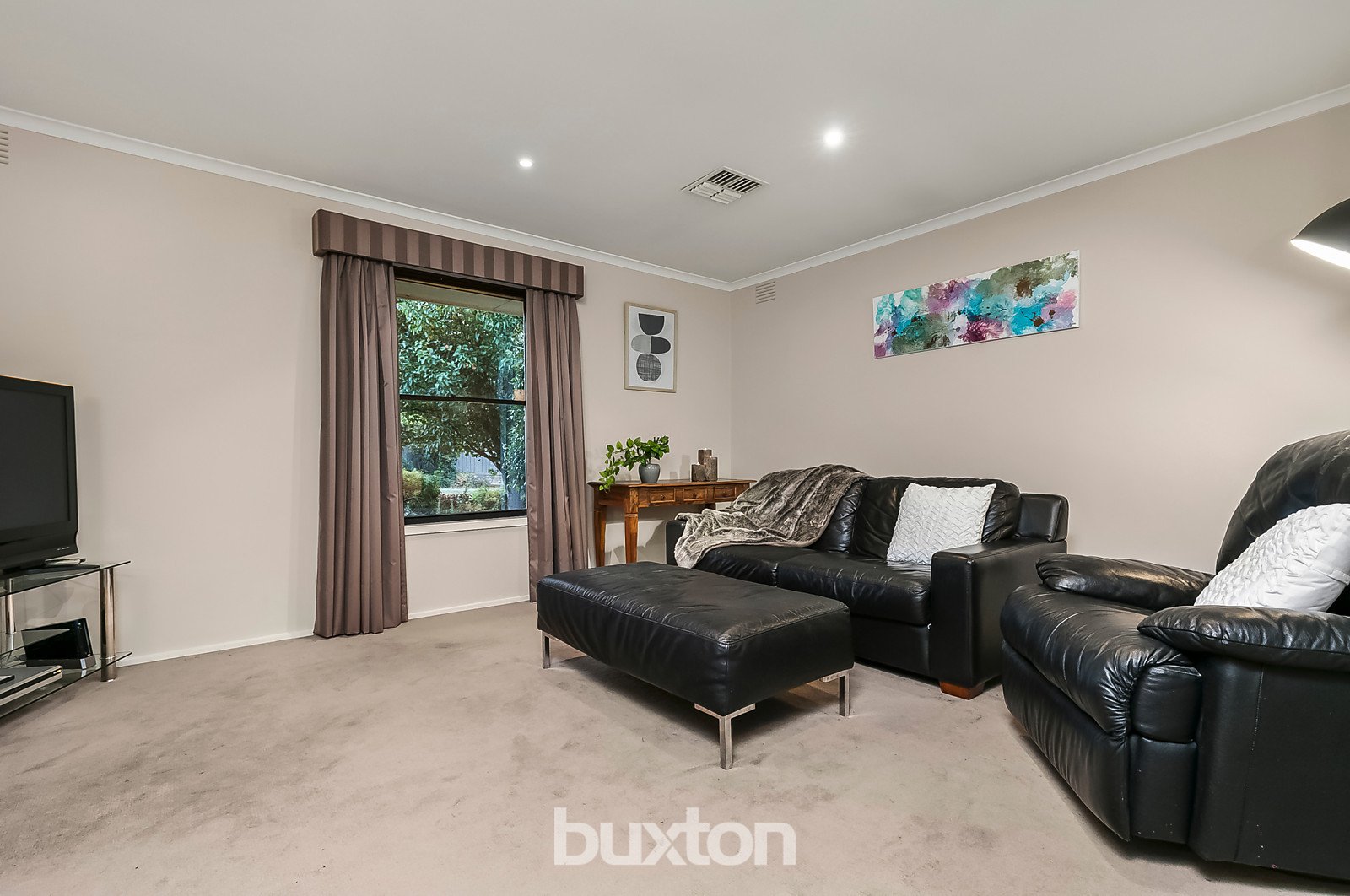 Gallery: 92 Marykirk Drive