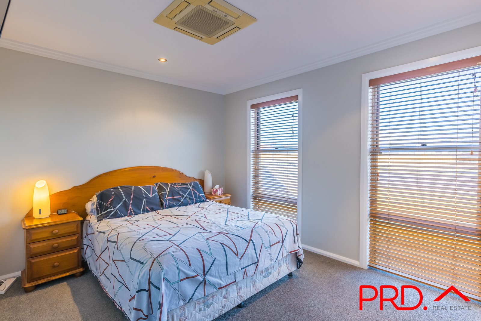 92 Mitchell Street TAMWORTH 9