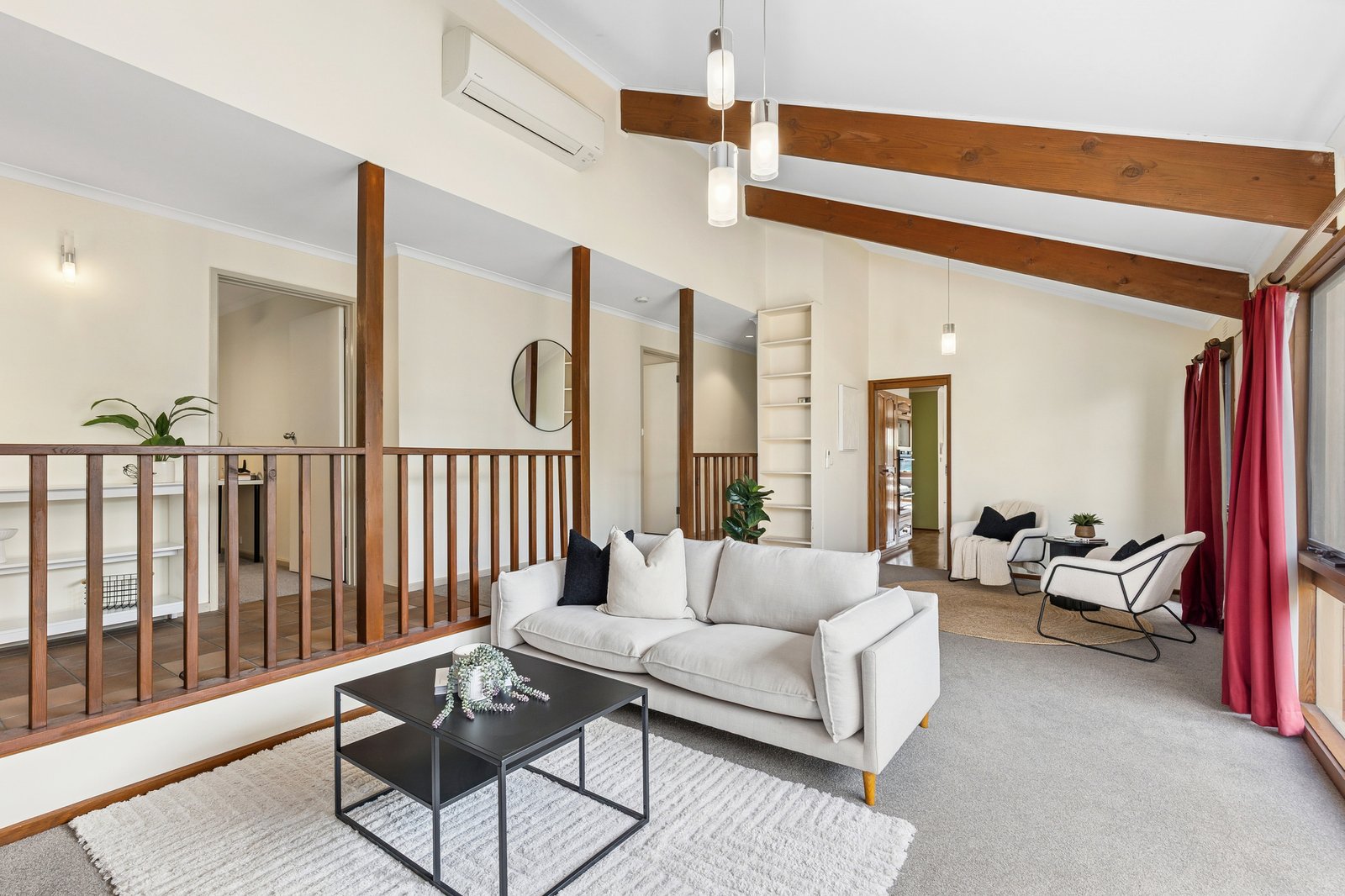 Gallery: 92 Moruya Drive