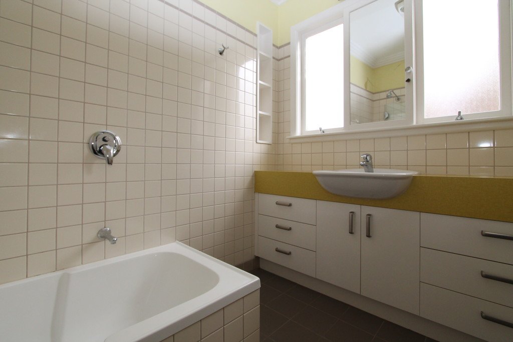 92 Napier Street CRESWICK 12