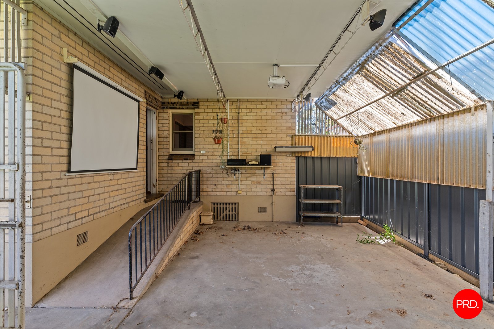 92 Neale Street KENNINGTON 13