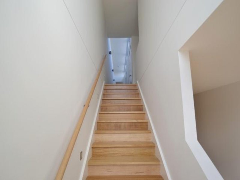 Gallery: 92 Oak Avenue