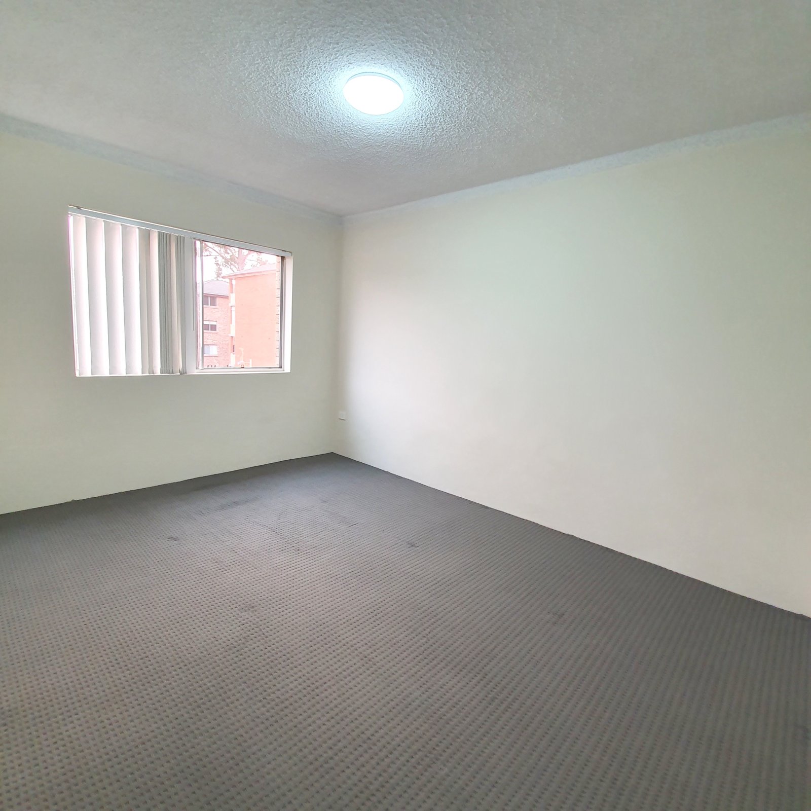 9/2 Olive Street LIVERPOOL 3