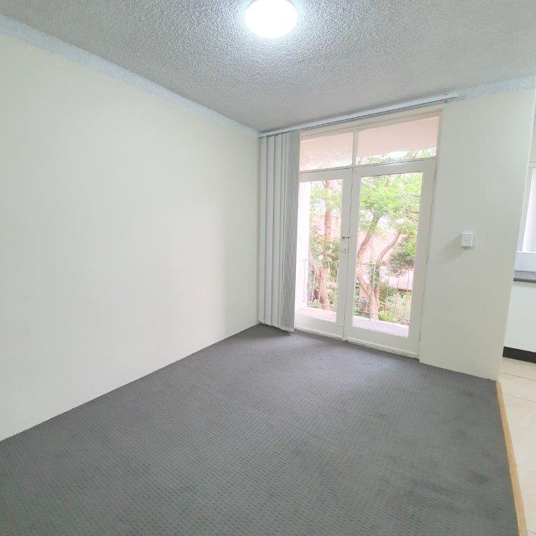 9/2 Olive Street LIVERPOOL 4