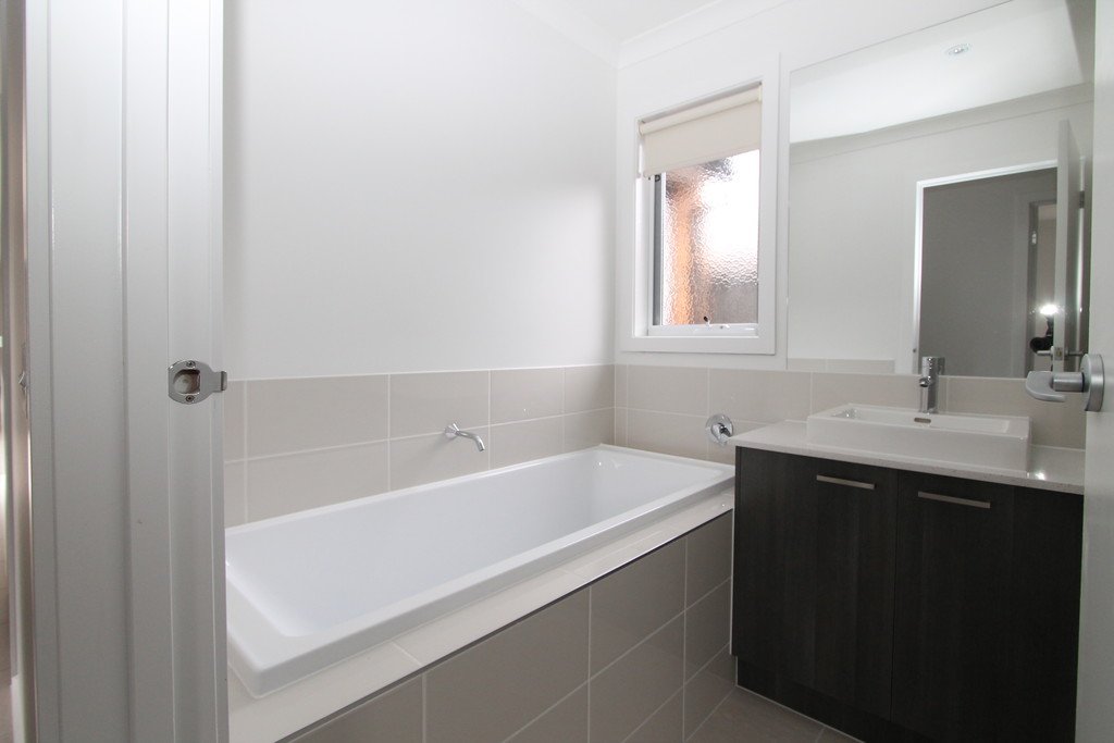 92 O'Shannassy Parade Lucas 9