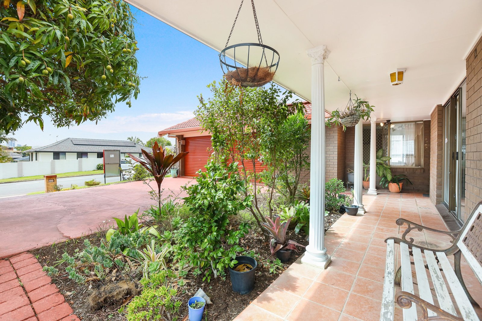 92 Parasol Street ASHMORE 3