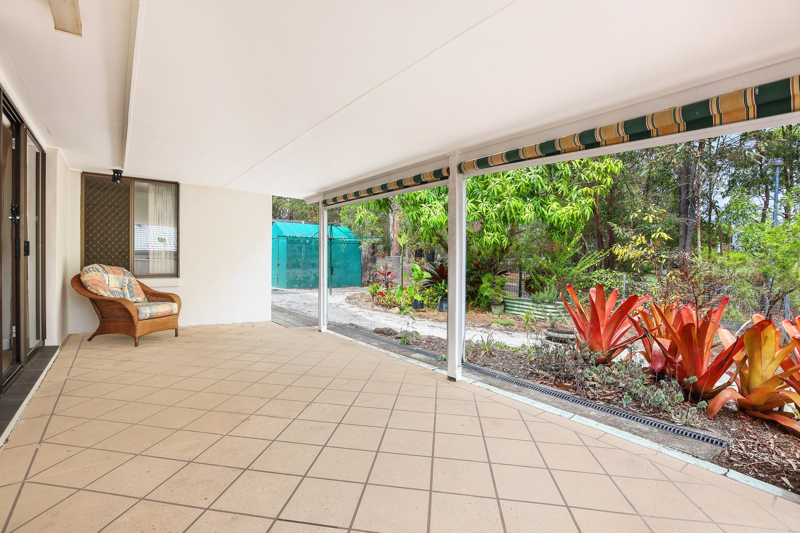 92 Parasol Street ASHMORE 13