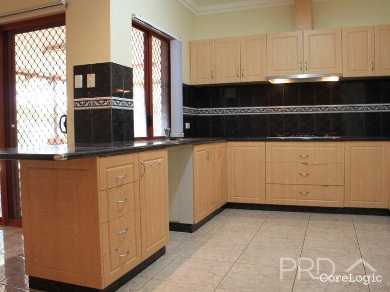 92 Radley Drive BAYNTON 4