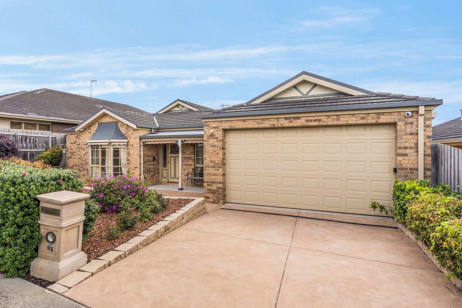 Gallery: 92 Rossack Drive