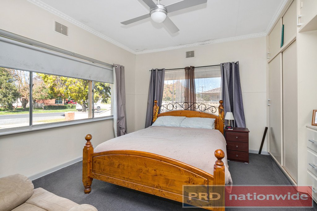 92 Rowlands Street SEBASTOPOL 4