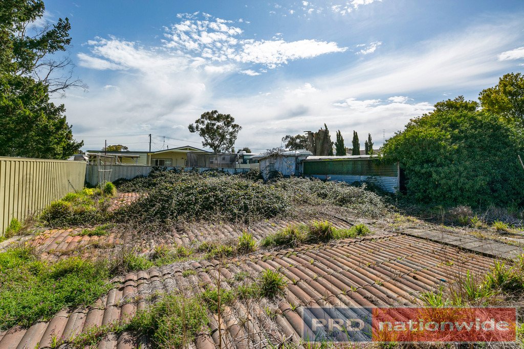 92 Rowlands Street SEBASTOPOL 16