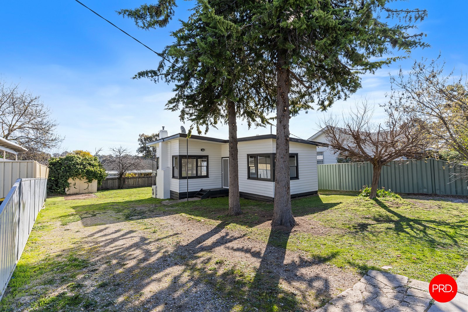 92 Somerville Street FLORA HILL 1