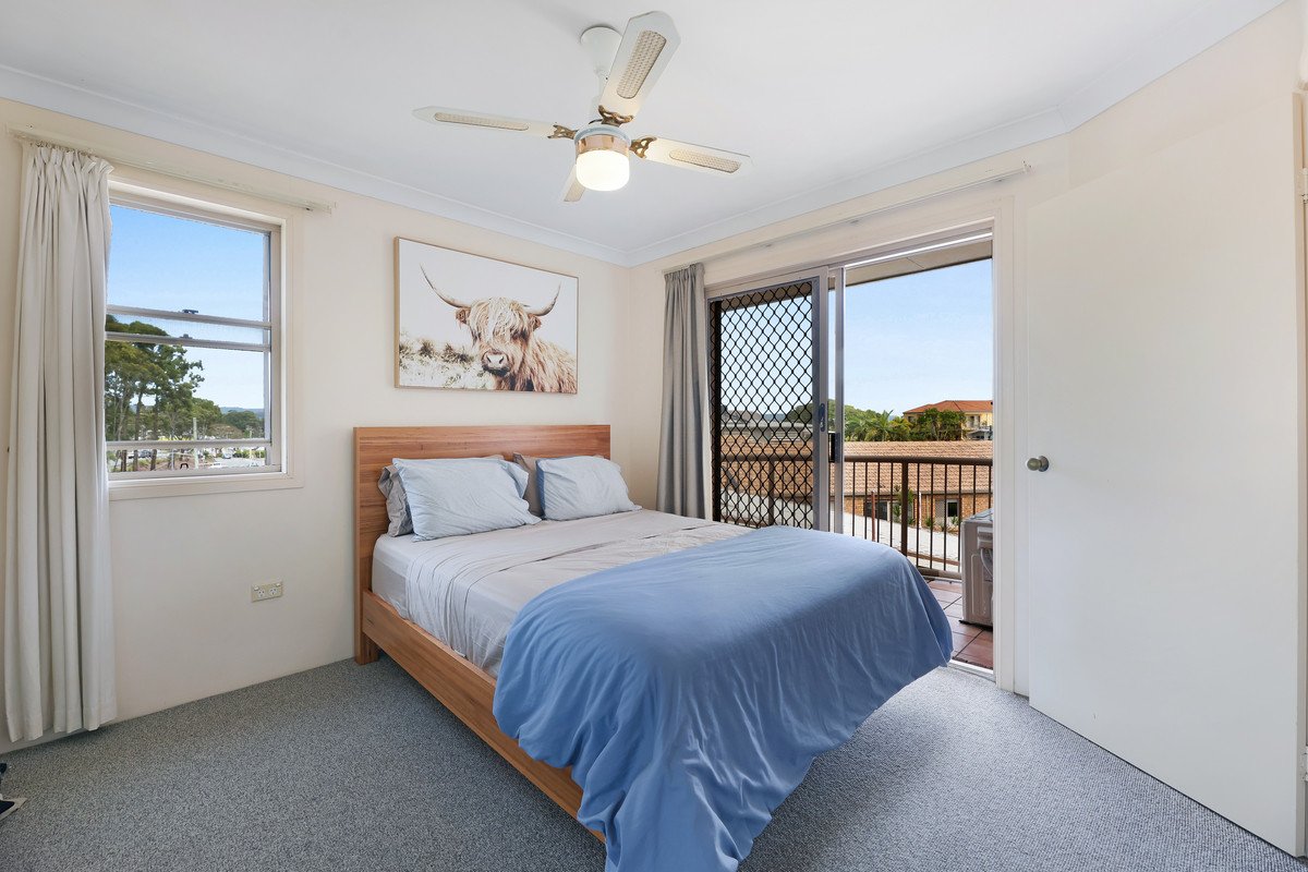 9/2 Stephens Street BURLEIGH HEADS 12
