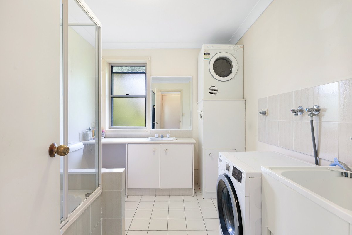 9/2 Stephens Street BURLEIGH HEADS 16