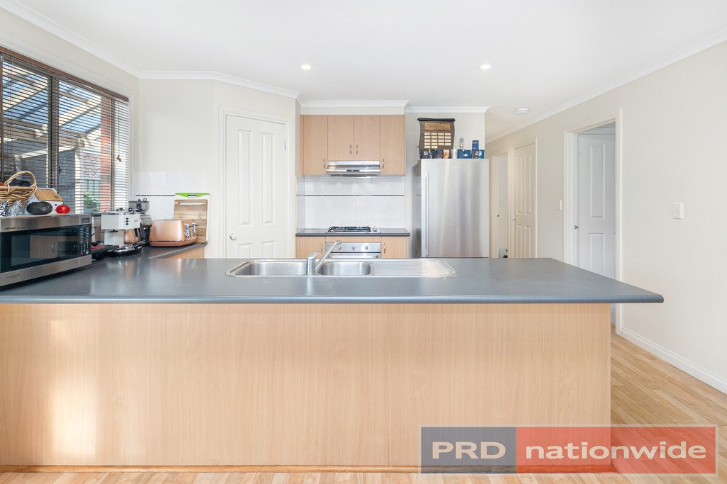 92 Stirling Drive LAKE GARDENS 4