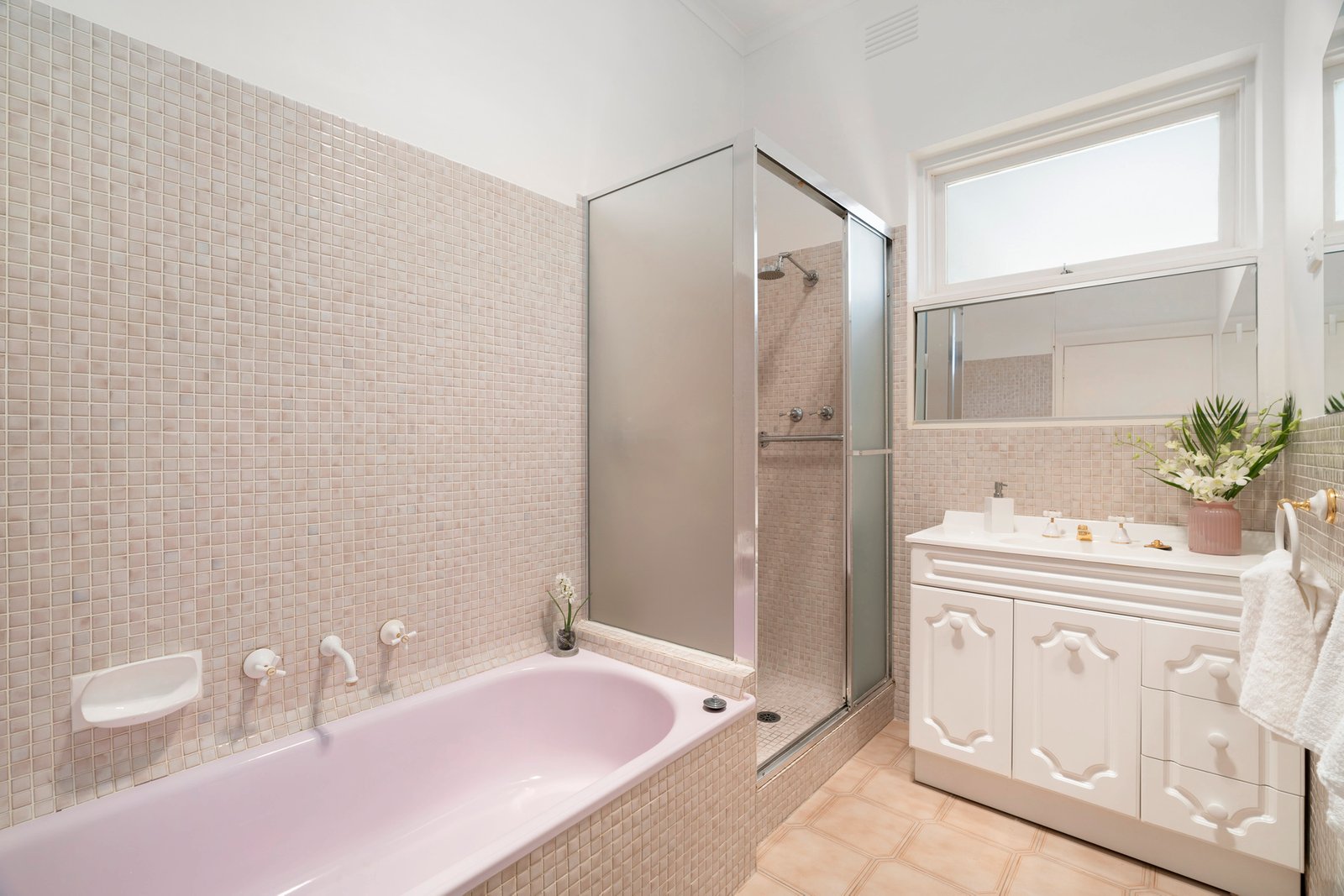 Real Estate and Property in 92 Trevelyan Street, Caulfield South, VIC