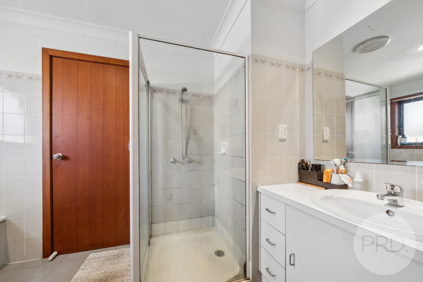 92 Undurra Drive GLENFIELD PARK 8