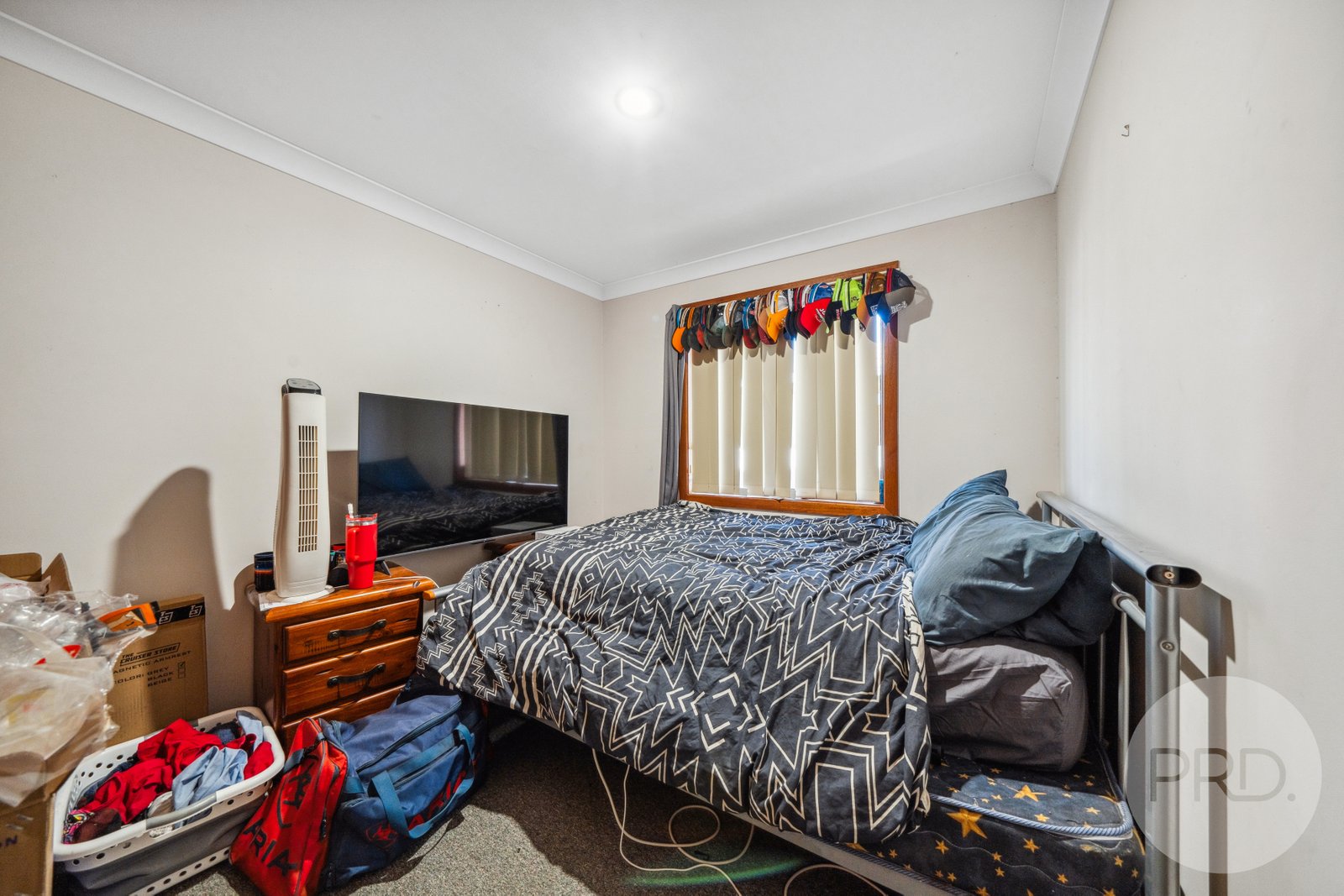 92 Undurra Drive GLENFIELD PARK 9